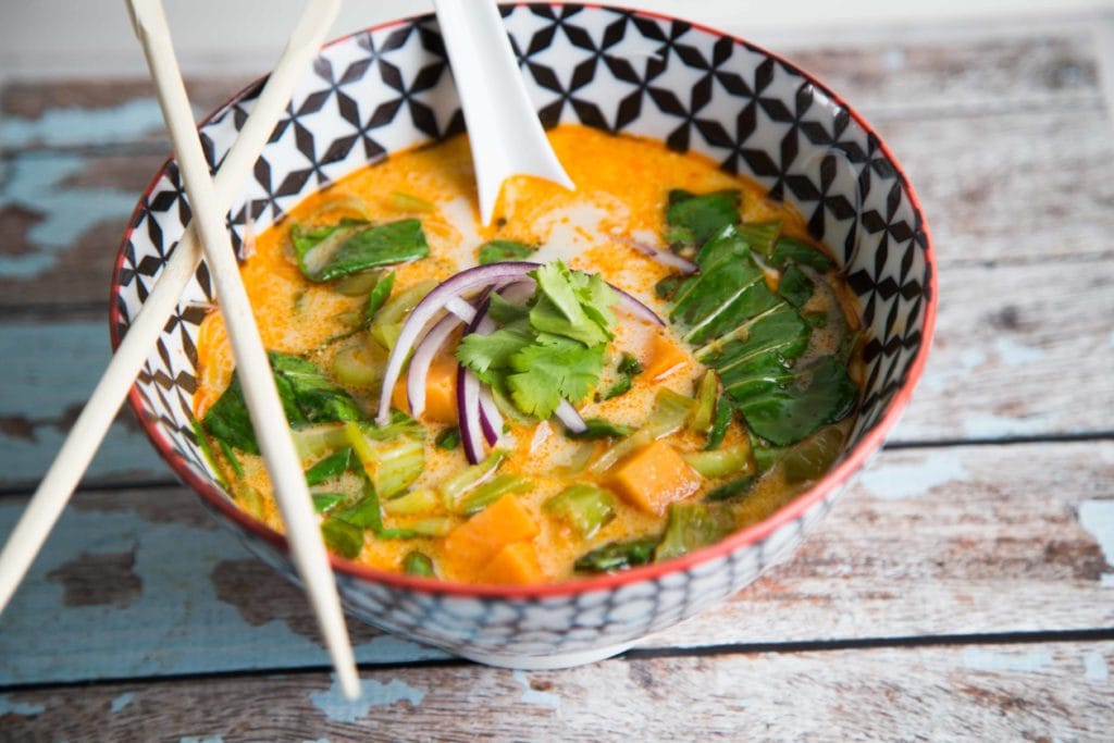 Soupe thaï juste WOW ! / Cinq Fourchettes