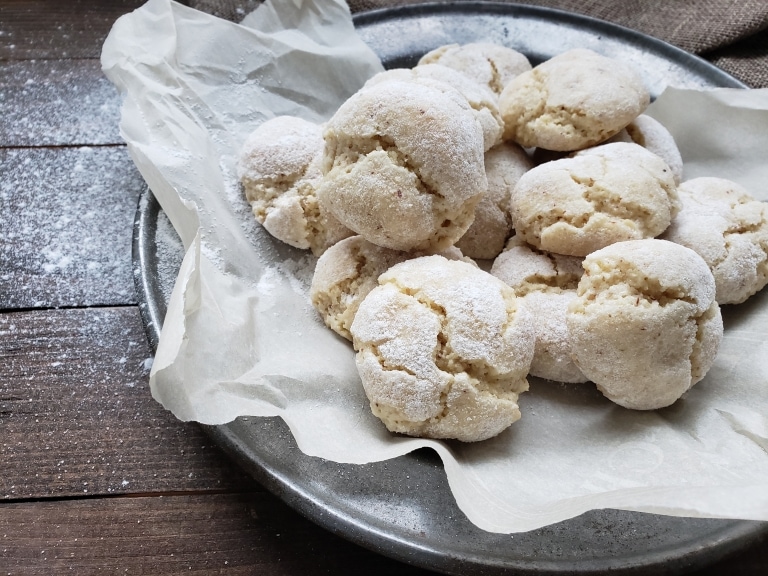 Amaretti : Biscuits parfaits pour l'heure du thé Cinq Fourchettes