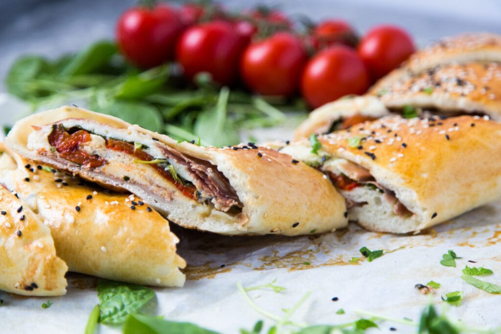 stromboli prosciutto fromage pizza Cinq Fourchettes recette