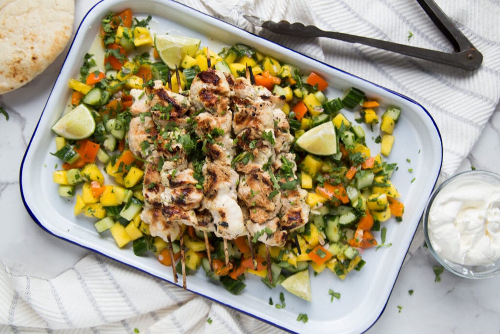 Brochettes poulet mangue salsa Cinq Fourchettes recette