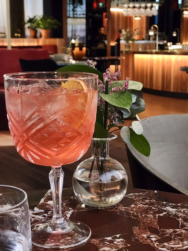 bar Les Cousins Escad Brossard Dix30 Cinq Fourchettes