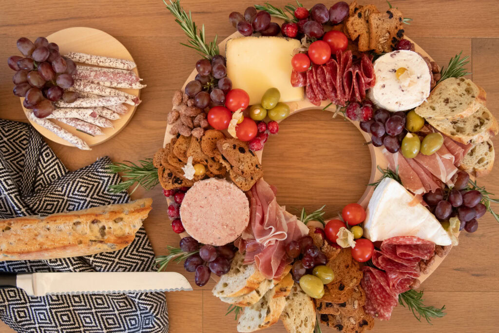 planche plateau fromages Noël présentation gourmande 3 en 1 cadeau cuisine achat idée Cinq Fourchettes Shop Boréale fait ici Québec